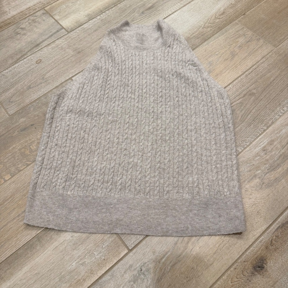 A New Day Womens XL Cable Knit Mock Neck Sleeveless Sweater Tan Oatmeal Halter